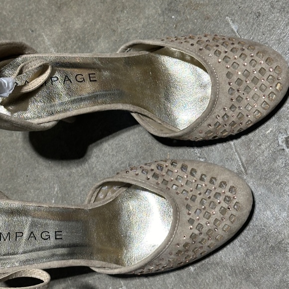 Shoes - Picture 2 of 5